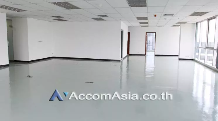 6  Office Space For Rent in Sukhumvit ,Bangkok BTS Ekkamai at 42 Tower AA16504